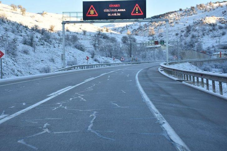 Sinop-Boyabat yolunda buzlanmaya dikkat G2