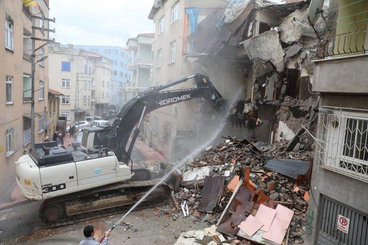 Kötü amaçlı kullanılan metruk binalar yıkılıyor G4