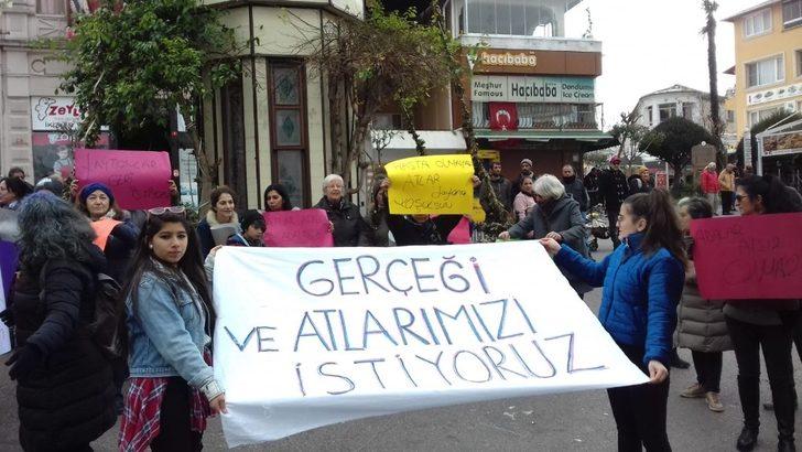 Büyükada'da 'atları geri istiyoruz' eylemi G3