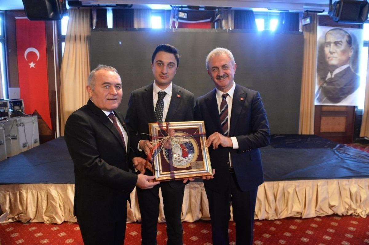 Sarıkamış&rsquo;ta iş formu toplantısı d&uuml;zenlendi