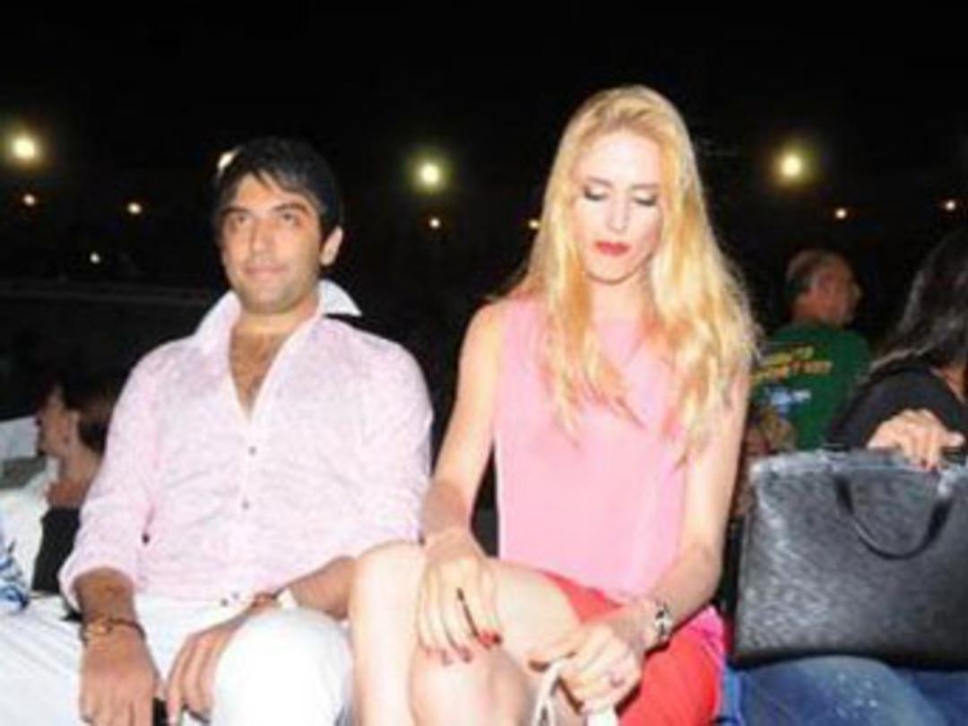 Benim sayemde &uuml;nl&uuml; oldun