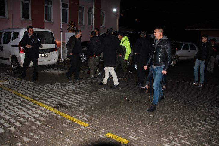 Çukurca Belediye Başkanı Emin Taşgın karda kurtarılmayı beklerken yaşadıklarını anlattı: G1