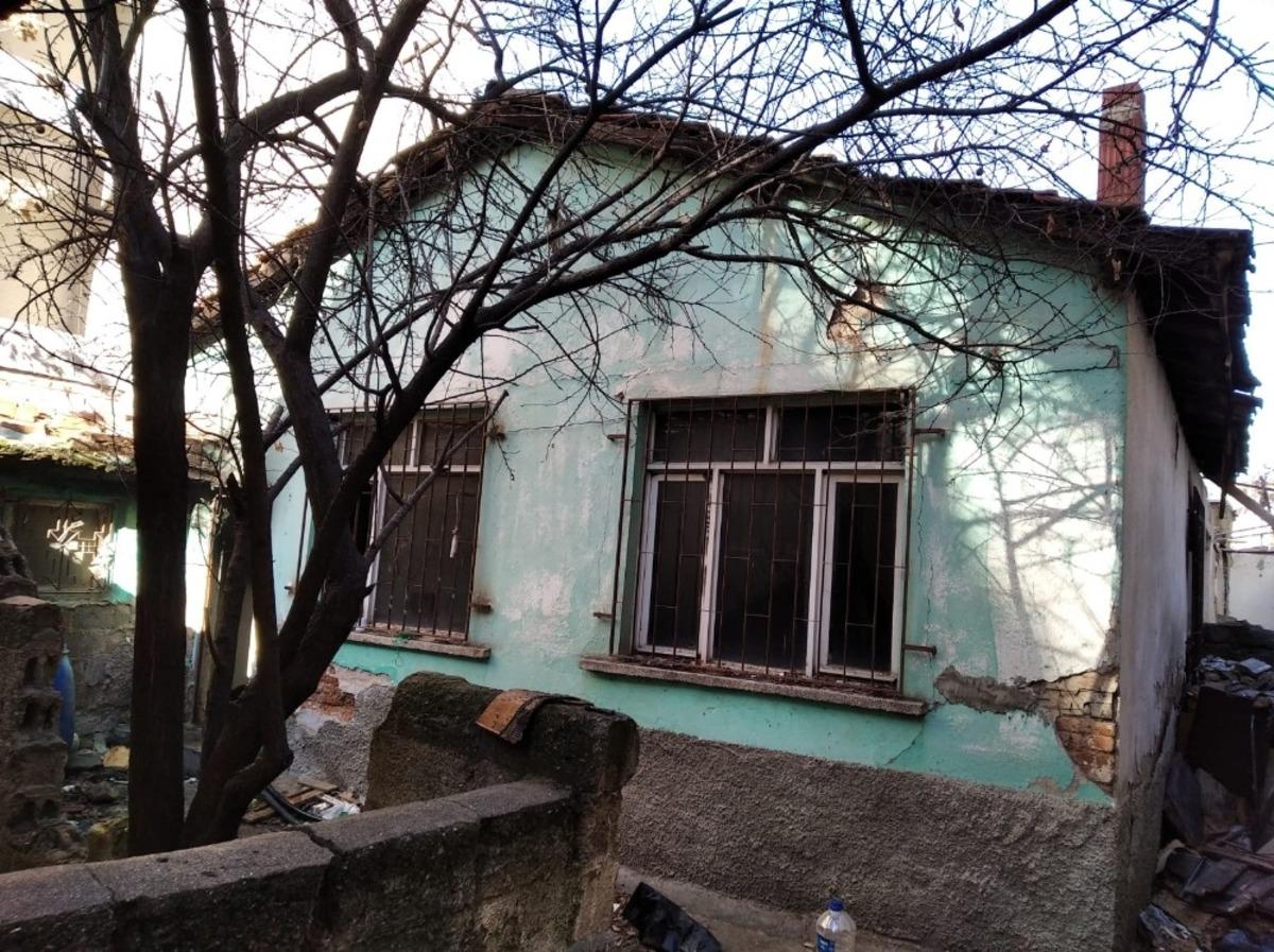 Uşak&rsquo;ta kullanılmayan evde yangın &ccedil;ıktı