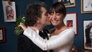 Sıla Gençoğlu ve Hazer Amani evlendi! İşte ilk fotoğraflar...