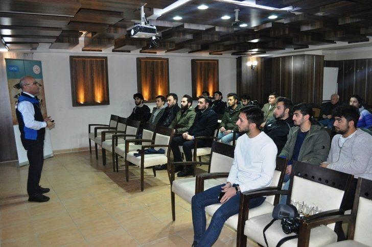 Küresel Araştırma Düşünce Merkezi’nde Afete Hazır Birey-Aile eğitimi G5