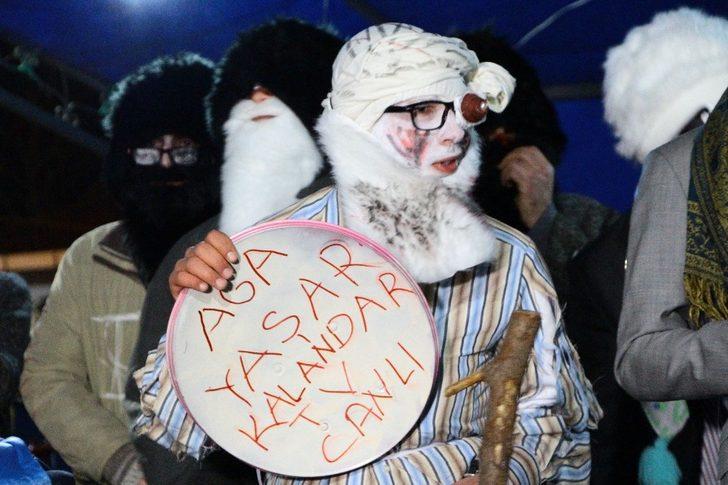 Görüntüler Trabzon'dan! Birbirinden farklı kostümlerle Kalandar'ı kutladılar! G2