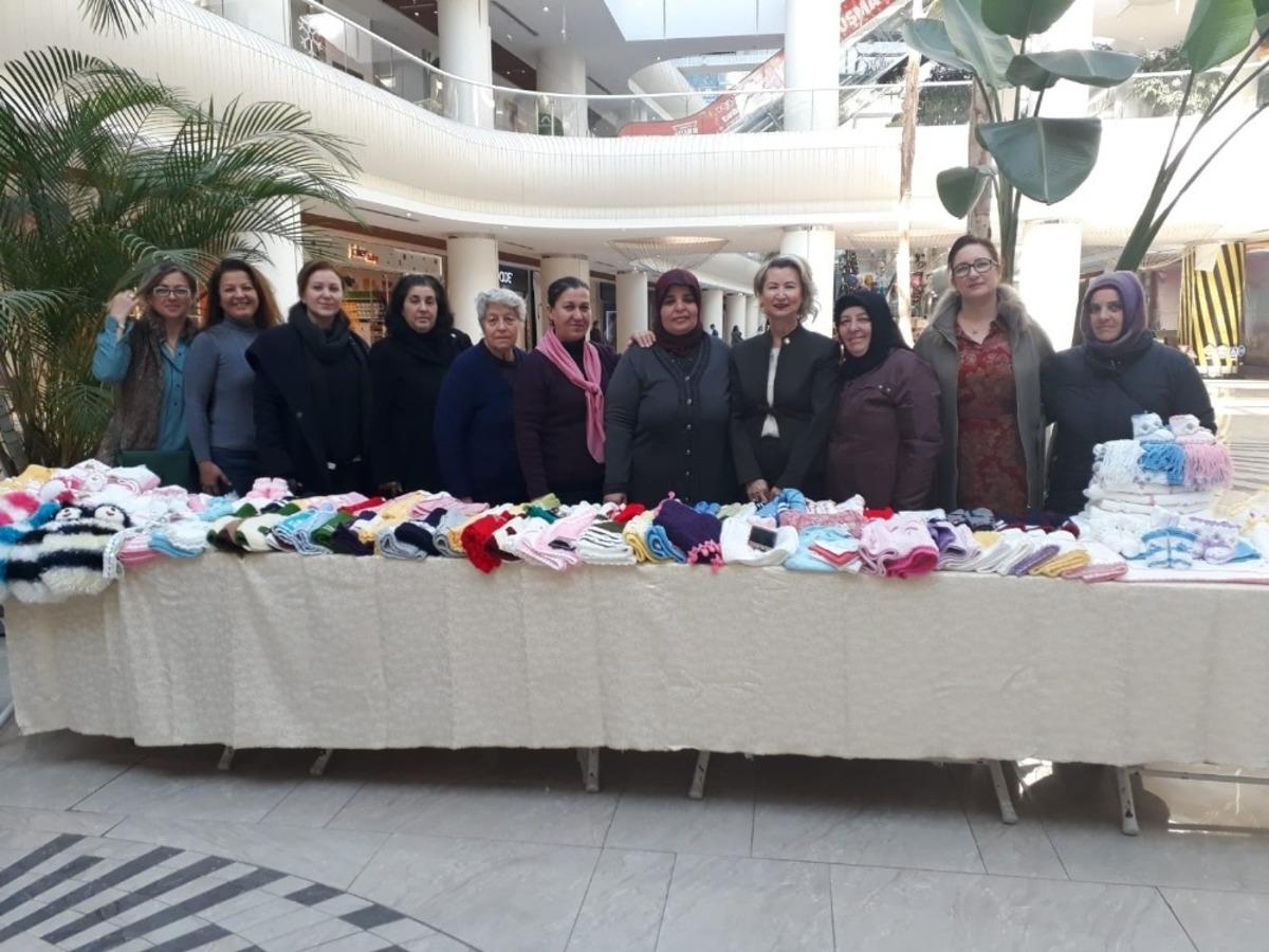 Kadınlar evde &uuml;rettikleriyle aile b&uuml;t&ccedil;elerine destek olmak istiyor