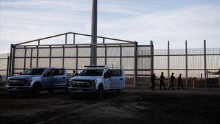 ABD, göçmenleri nereye gittiklerini söylemeden uçakla Guatemala'ya gönderiyor