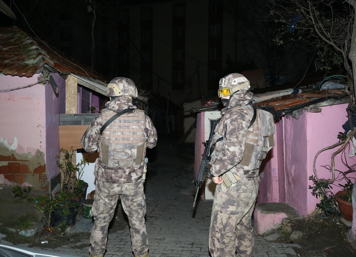 Son dakika! İstanbul'da operasyon! &Ccedil;ok sayıda g&ouml;zaltı var