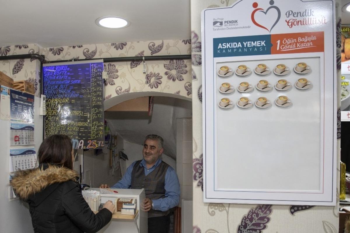 Pendik&rsquo;te askıda yemek y&uuml;zleri g&uuml;ld&uuml;r&uuml;yor