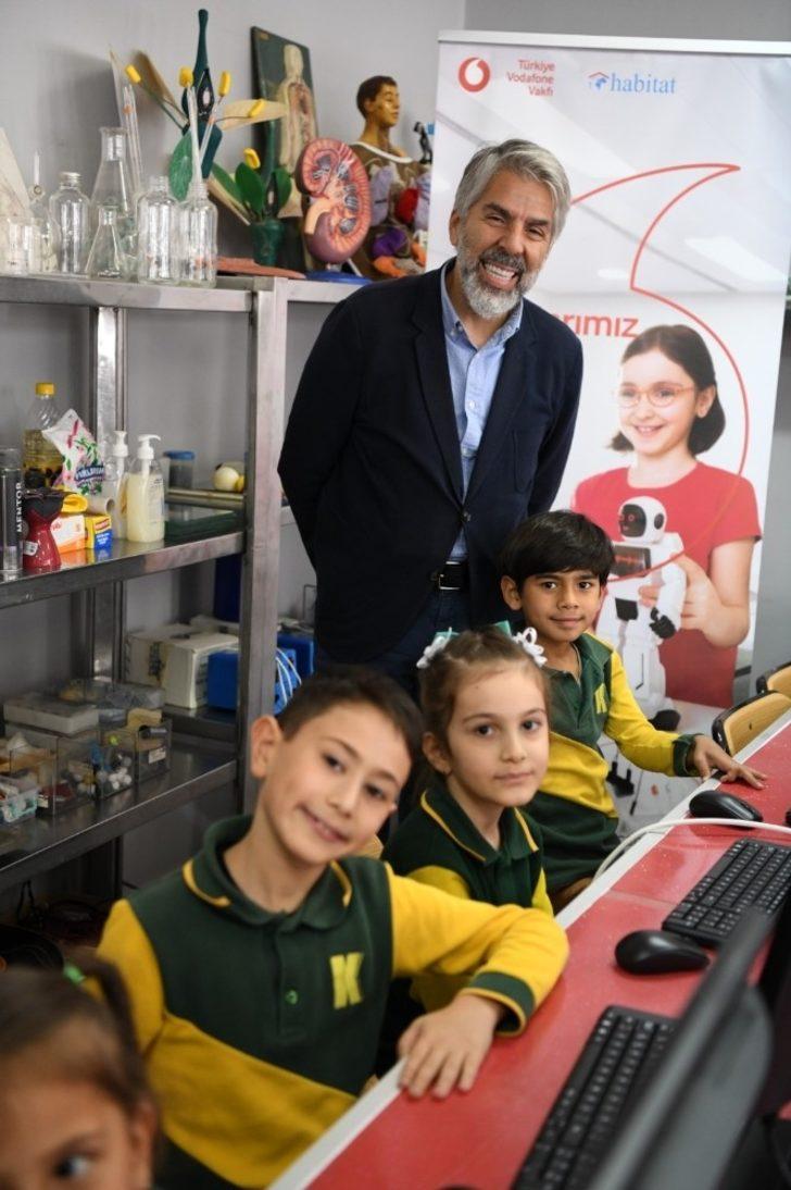 Vodafone, çevresel etkisini yarıya indirecek G4