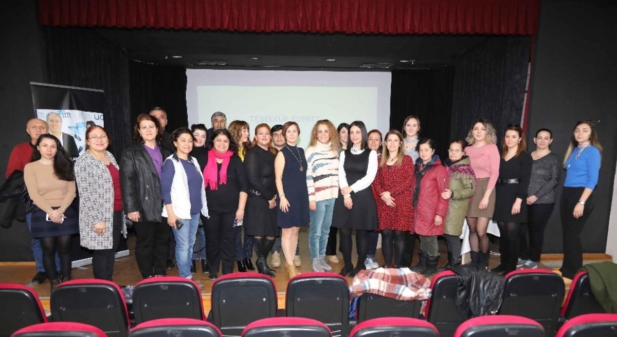 Bayraklı&rsquo;daki &ccedil;ocuk istismarına karşı farkındalık eğitimi