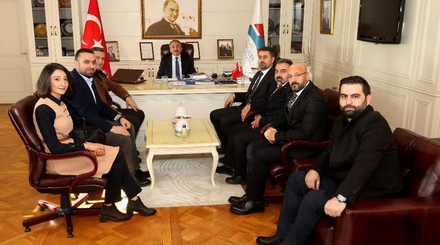 Aİ&Ccedil;&Uuml; Rekt&ouml;r&uuml; Prof. Dr. Karabulut, M&Uuml;SİAD heyetini kabul etti