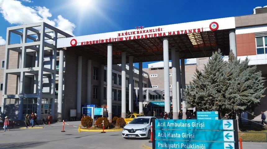 Kırşehir Eğitim ve Araştırma Hastanesi bir yılda 1 milyon 133 bin hastaya baktı