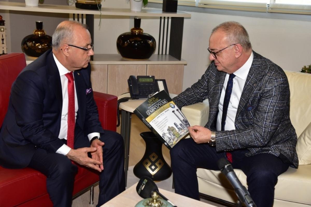 İlk paranın basıldığı Salihli&rsquo;de &lsquo;Para zirvesi&rsquo; d&uuml;zenlenecek