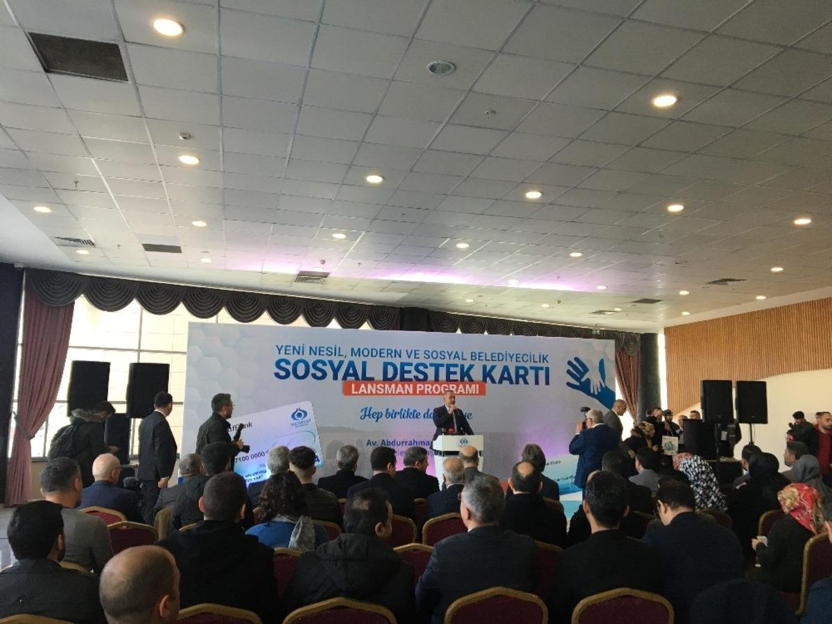 Sultangazi&rsquo;de sosyal destek kartı tanıtıldı