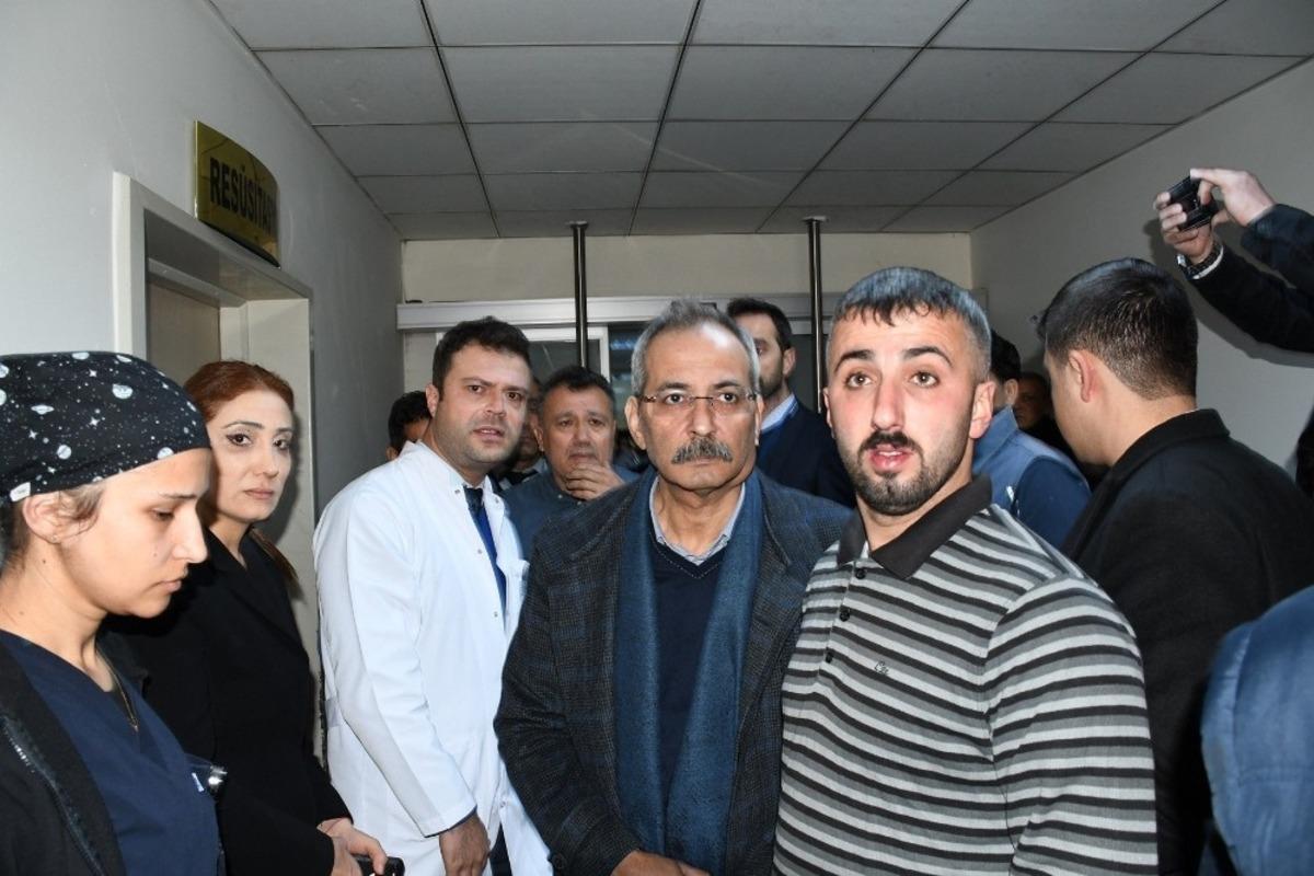Başkan Bozdoğan, patlama haberinin ardından hastaneye gitti