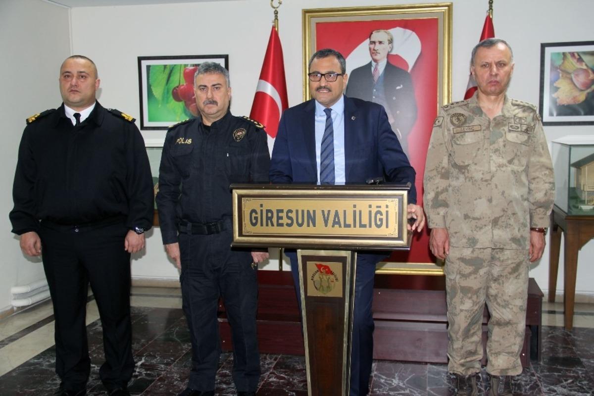 Giresun Valisi Sarıfakıoğulları ilin asayiş ve g&uuml;venlik a&ccedil;ısından 2019 yılını değerlendirdi