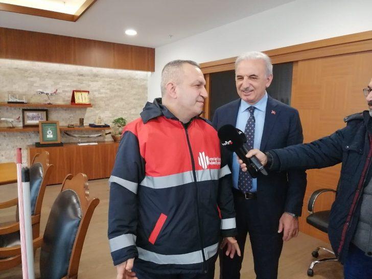 Köpeği kurulayan temizlik işçisinin görüntüsü sosyal medyada çok konuşulmuştu! Geçmişinden dram çıktı G5