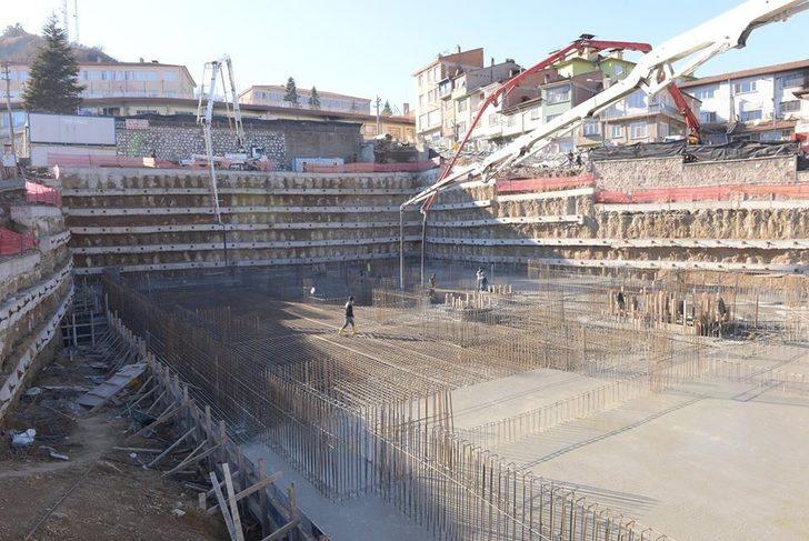 Kaymakam Pişkin, Hükümet Konağı inşaatında incelemelerde bulundu G4