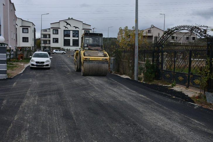 Umurbey’de beş sokağa asfalt G3