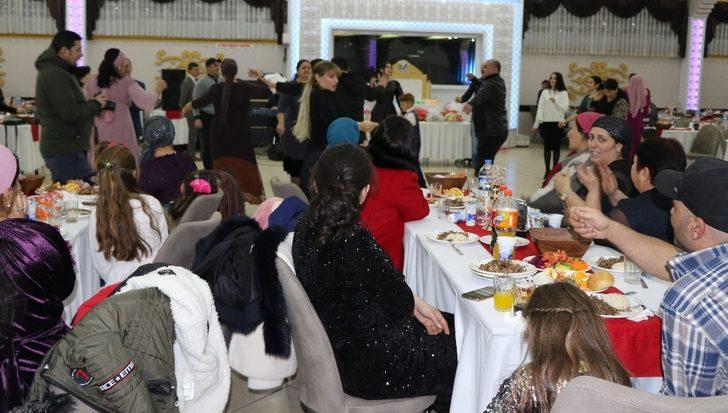 Ahıska Türkleri ‘toy’ geleneklerini Erzincan’da sürdürüyor G4