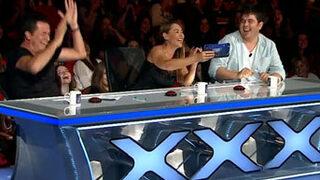 'Yetenek Sizsiniz'de gülme krizi