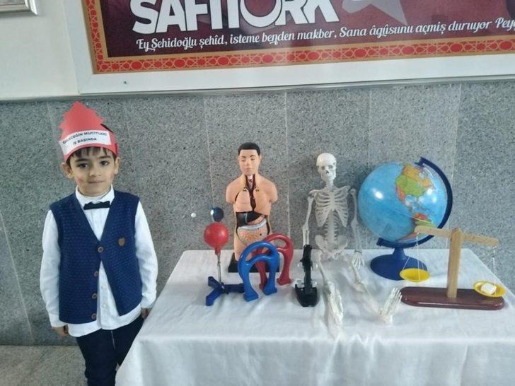 Minik öğrenciler, aileleriyle birlikte deneyler yaptı G2