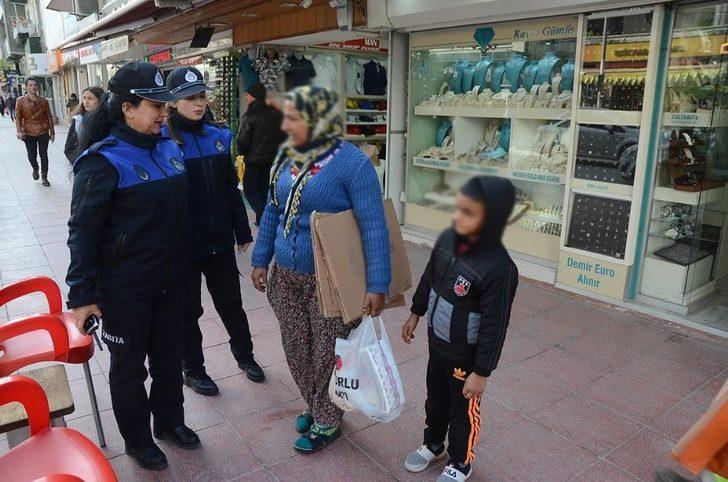 Kuşadası’nda bayan zabıtalar istismarcılara göz açtırmıyor G4