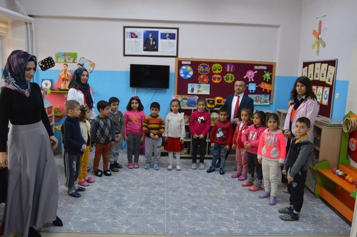 Besni İlkokulu devlete yük olmadan yenilendi G2