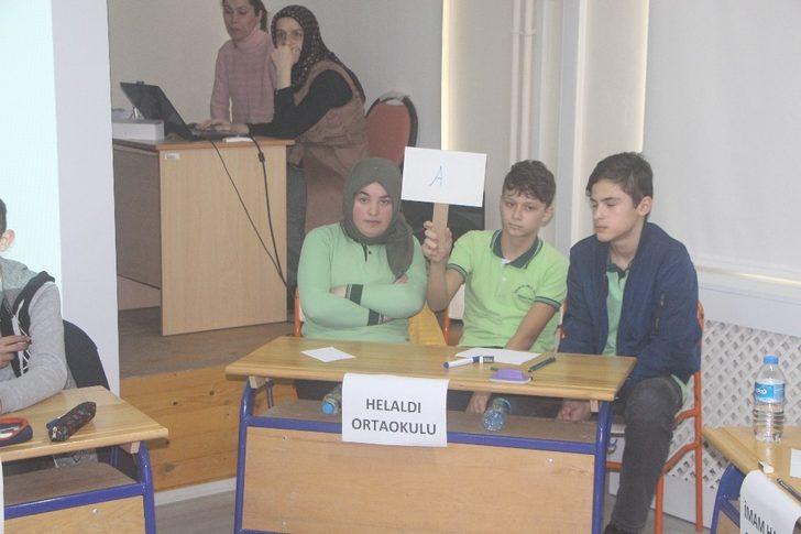 Türkeli’de ortaokullar arası bilgi yarışması G3