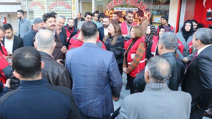 Kızılay Şanlıurfa’da giyim mağazası açtı G3