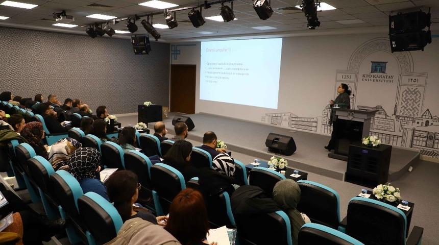 KTO Karatay&rsquo;dan rehber &ouml;ğretmenlere at&ouml;lye &ccedil;alışması