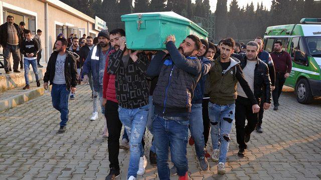 Göçmen faciasında ölen 8 kişinin cenazesi, toprağa verildi(2)