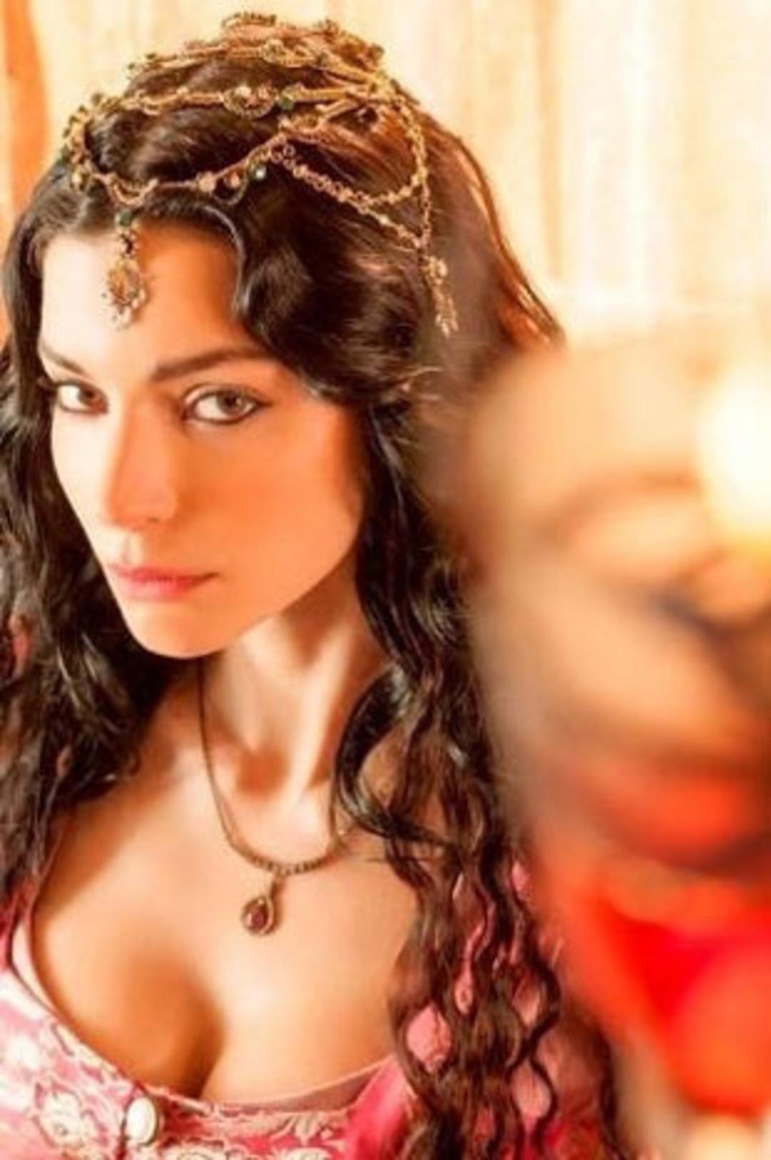 Merve Boluğur rol&uuml; nasıl kaptı?