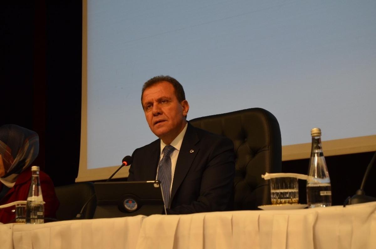 Se&ccedil;er: &ldquo;Bunun adı resmen gasptır. Vururum ge&ccedil;erim kardeşim&rdquo;