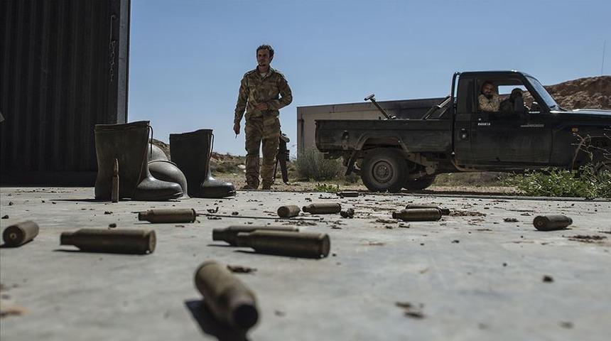 Libya'da Hafter milisleri iki okula roketli saldırı düzenledi