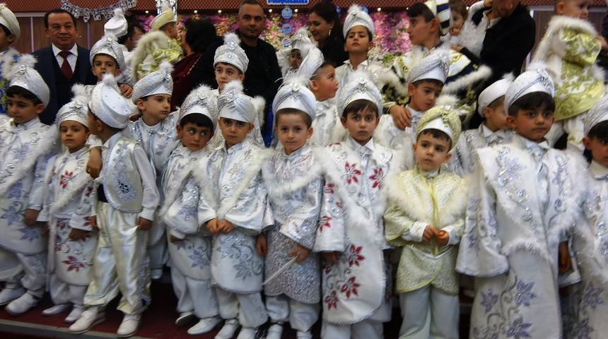 Şiran'da 500 çocuk sünnet ettirildi      