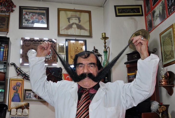 60 yıldır bıyıklarını kesmiyor! G1