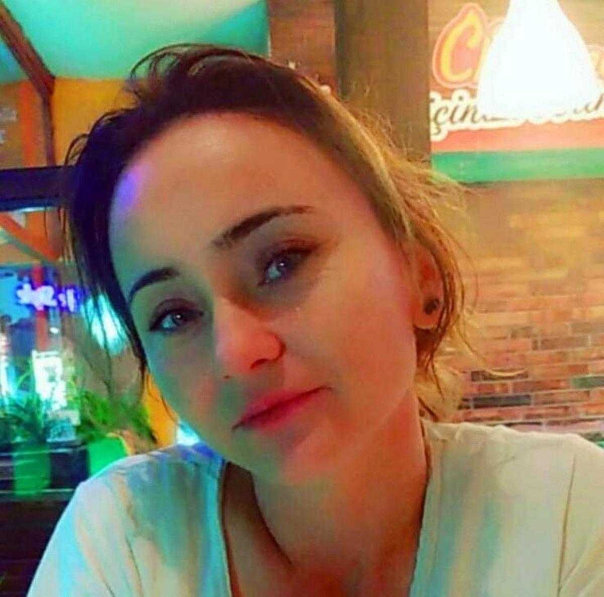 Balkondan girip &ouml;ld&uuml;rm&uuml;şt&uuml;! Deniz toprağa verildi, katil zanlısı tutuklandı