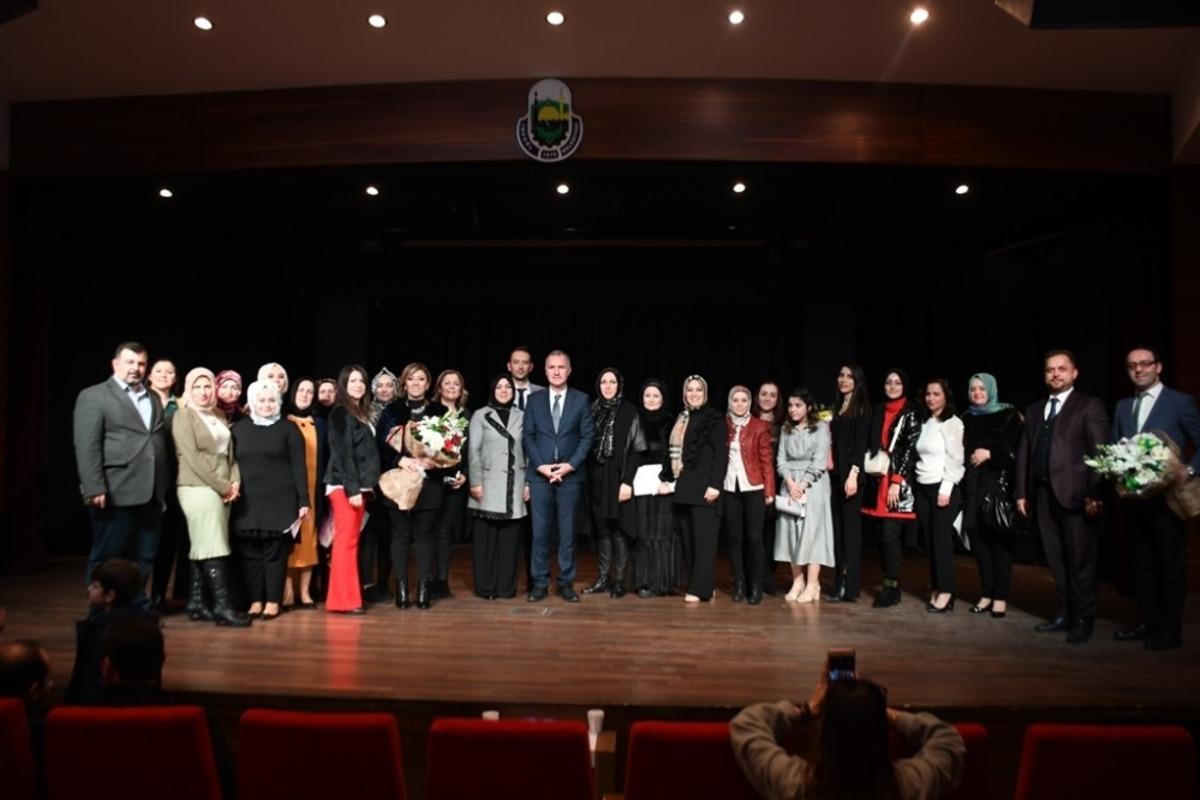 İNESMEK&rsquo;te 918 kursiyer sertifikasını aldı