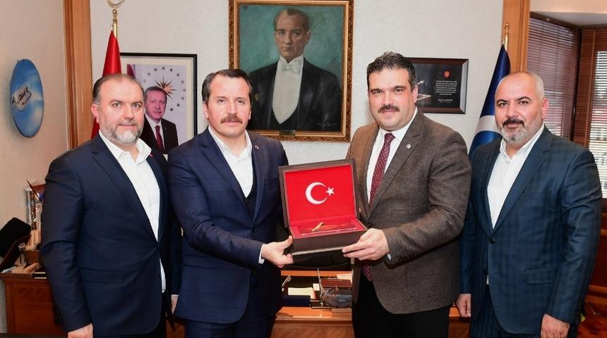 Memur-Sen&rsquo;den Rekt&ouml;r &Ccedil;omaklı&rsquo;ya ziyaret