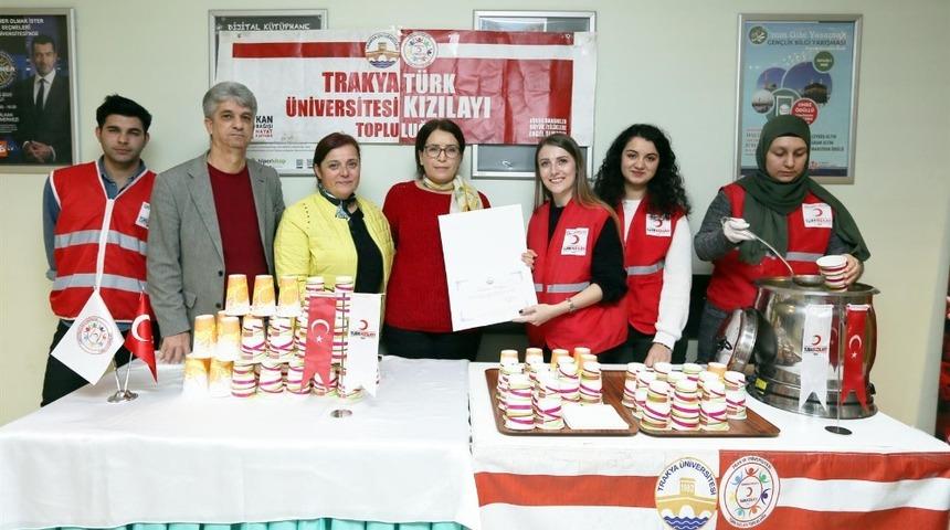 Trakya &Uuml;niversitesinden final haftası boyunca &ouml;ğrencilere &ccedil;orba ikramı