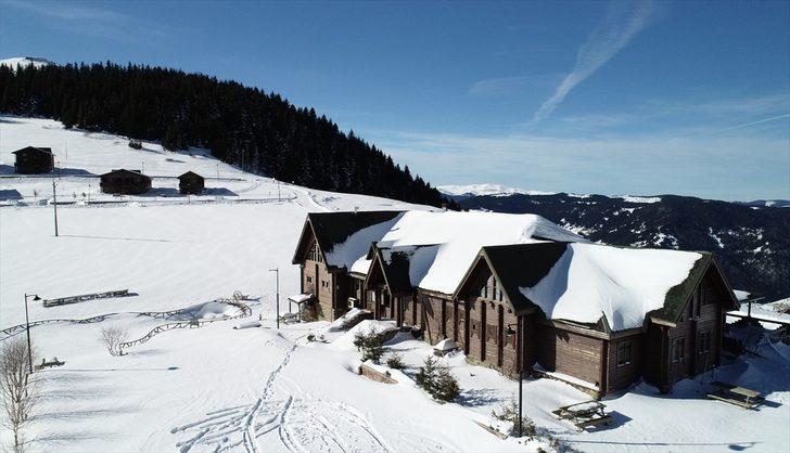 Beyaza bürünen yaylalar doğal güzelliğiyle cezbediyor G2