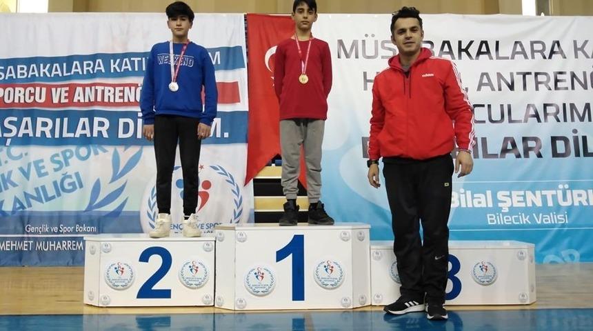 Okul Sporları K&uuml;&ccedil;&uuml;k Yıldızlar G&uuml;reş M&uuml;sabakaları sona erdi