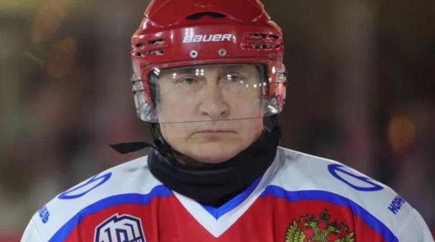 Putin forma giyip buz pistine indi!