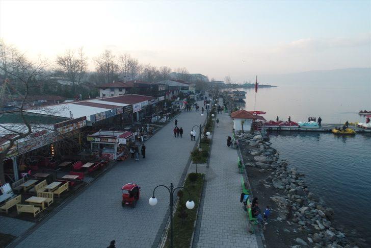 İstabul'un 'arka bahçesi' tatilcileri bekliyor G1