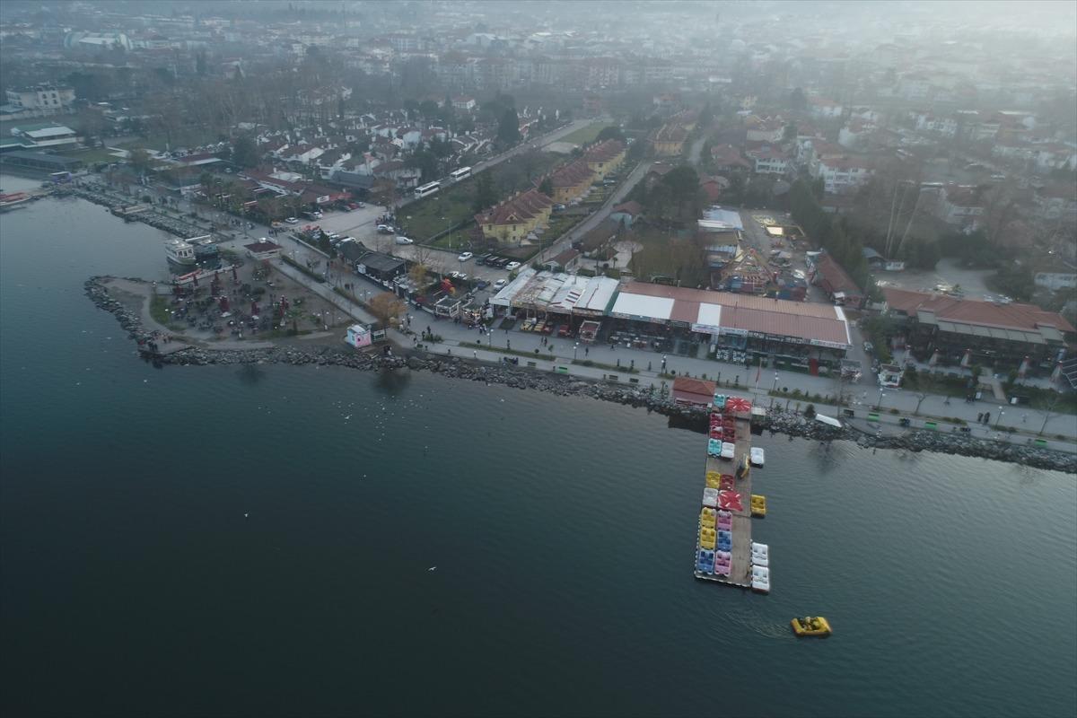 İstabul'un 'arka bah&ccedil;esi' tatilcileri bekliyor
