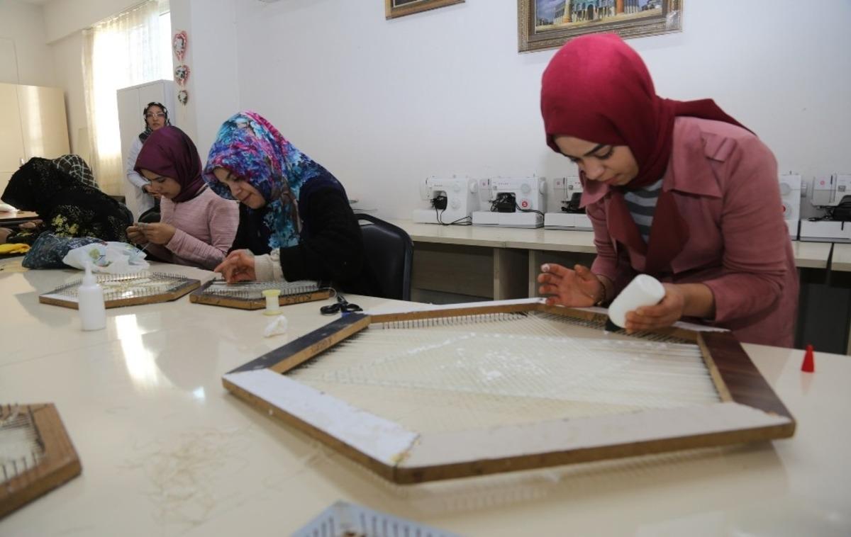 Eyy&uuml;biye&rsquo;de kadınlara pozitif ayrımcılık