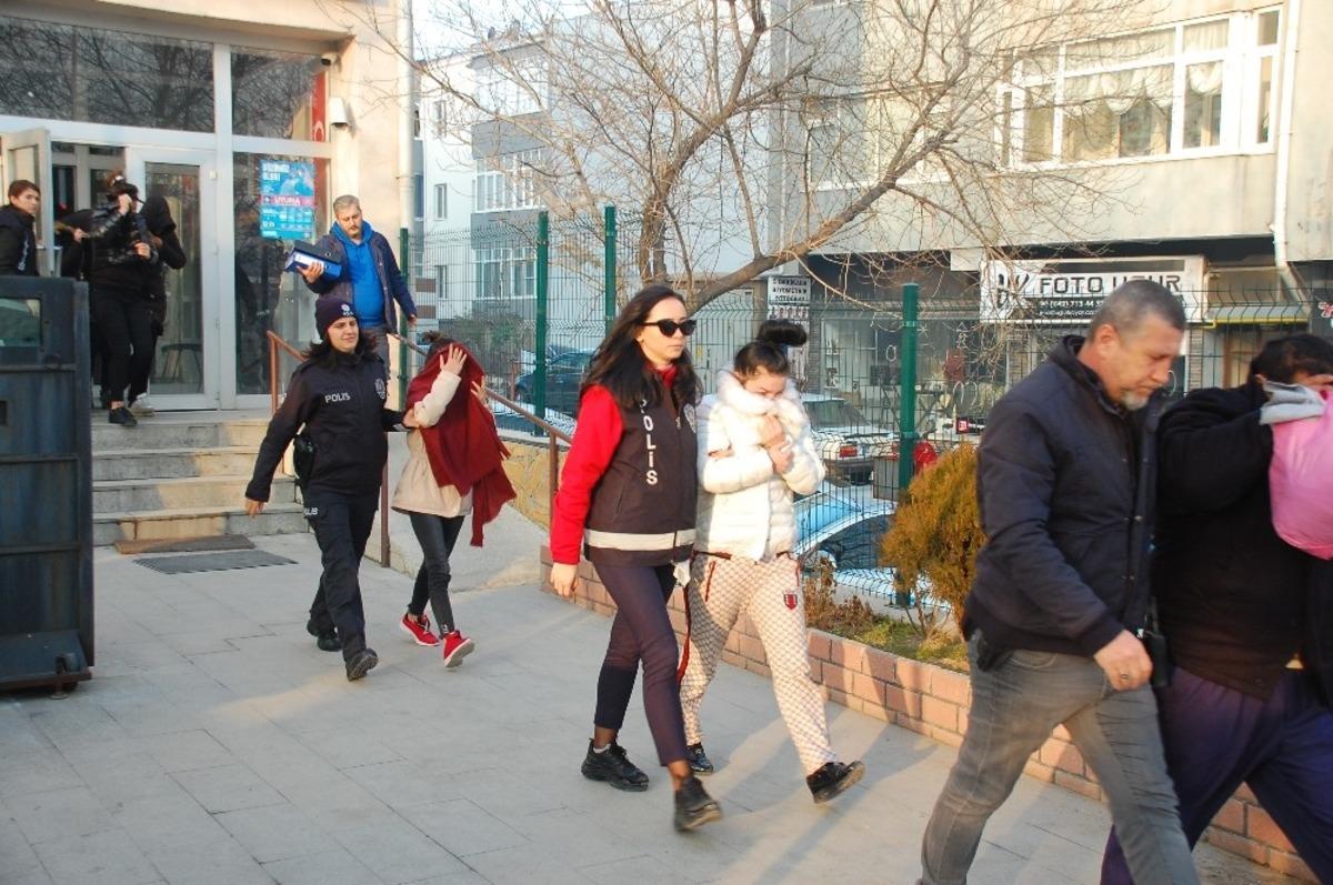 Edirne&rsquo;de fuhuş operasyonunda 7 g&ouml;zaltı